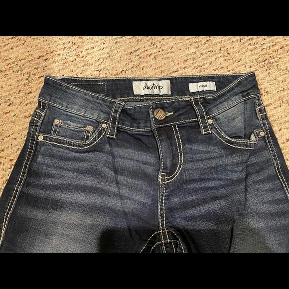 Daytrip Capris - Picture 3 of 7